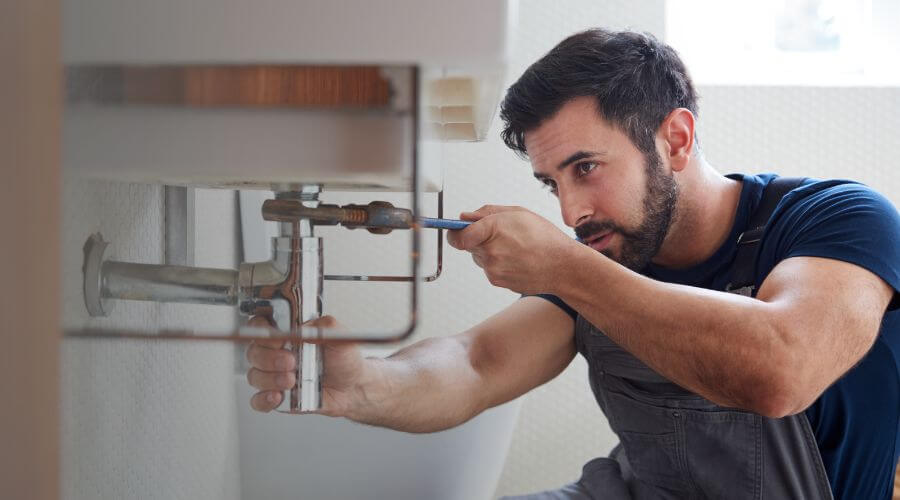 Professional water heater installation services in Java, SD